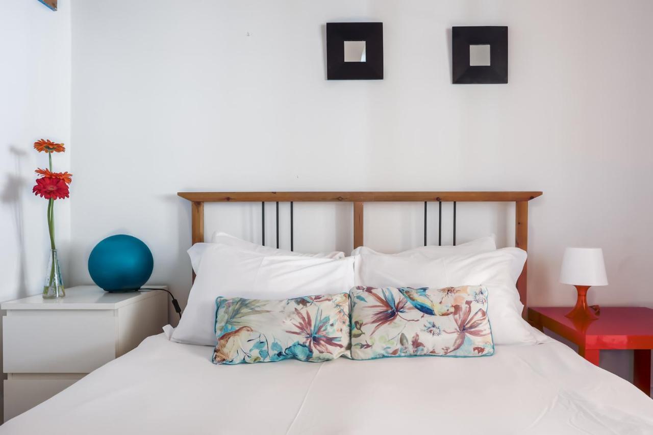 City Center Apt In Lively Bairro Alto! Lissabon Exterior foto